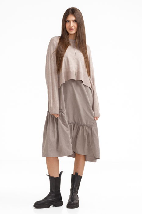 Rochie catifelata suprapusa, cu puloveras petrecut la spate, bej inchis [2]