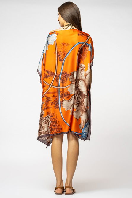 Rochie de plaja tip poncho din matase cu imprimeu abstract pe fond portocaliu [3]