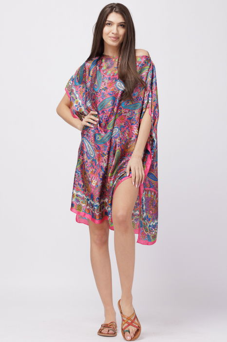 Rochie de plaja tip poncho din matase cu imprimeu paisley pe fond fucsia [2]