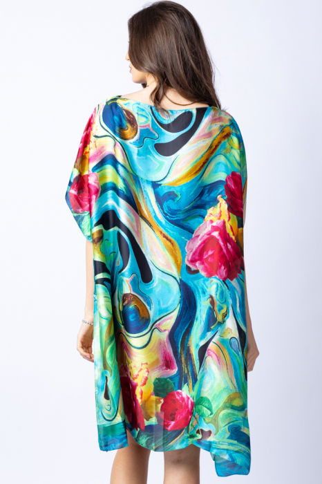 Rochie de plaja tip poncho din matase cu trandafiri fucsia pe fond turcoaz [3]