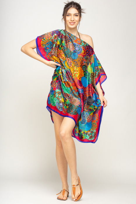 Rochie de plaja tip poncho din matase imprimat cu mandale multicolore cu albastru si bordo pe margine [2]