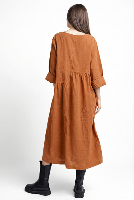 Rochie din catifea reiata, cu taieturi asimetrice si floare aplicata, caramizie [2]