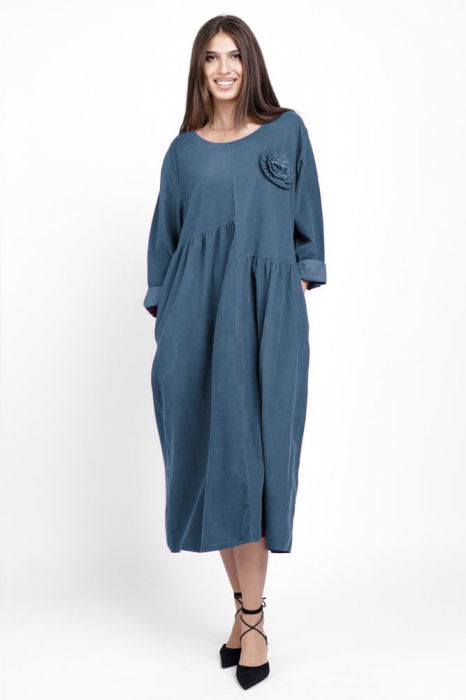 Rochie din catifea reiata, cu taieturi asimetrice si floare aplicata, albastru jeans [2]