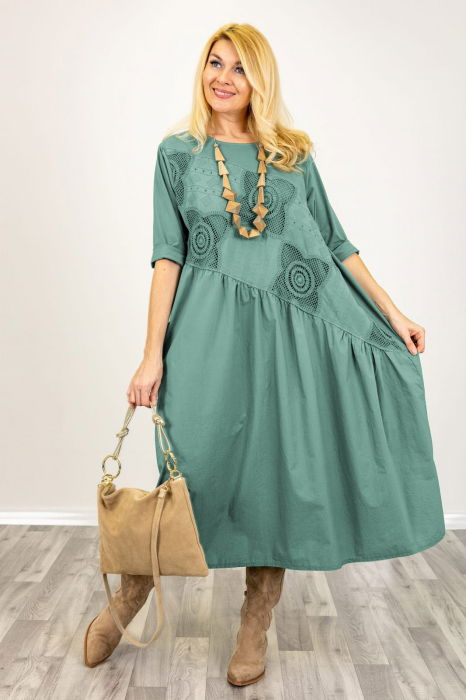 Rochie turcoaz prafuit cu taietura oblica si broderie, din poplin si jerseu, oversize [2]