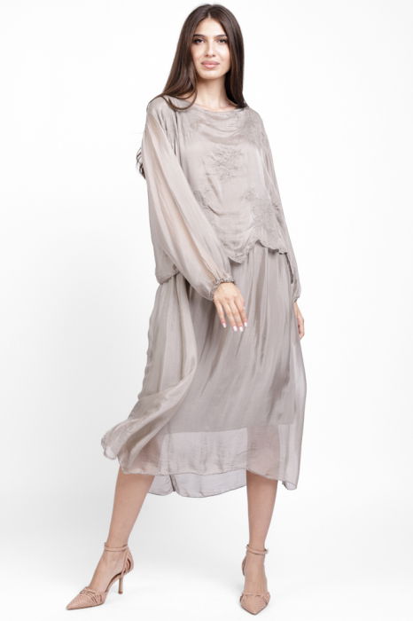 Rochie lunga bej, cu broderie florala si bordura, din matase si vascoza [2]