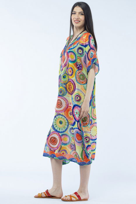 Rochie lunga de plaja tip poncho cu imprimeu mandale multicolore [2]