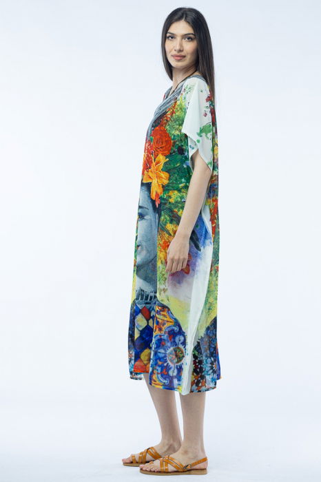 Rochie lunga de plaja tip poncho cu motive florale si Frida Kahlo [3]