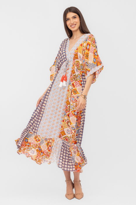 Rochie lunga din vascoza cu decolteu in V, imprimeu decorativ si volane [2]