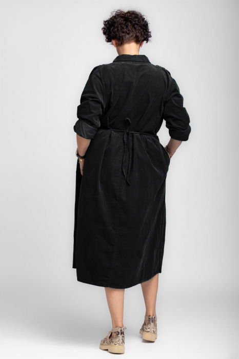 Rochie masura mare din catifea reiata taiata in talie, neagra [3]