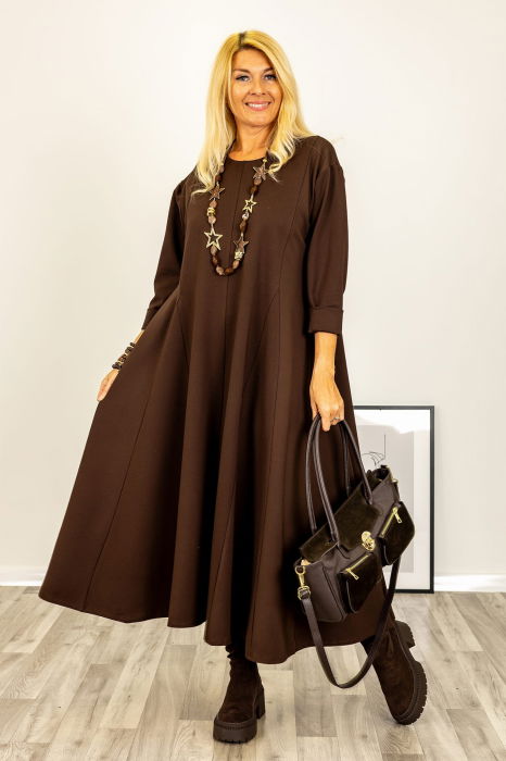 Rochie maxi in clini, cu croi evazat si cusaturi, din tricot de vascoza maro [4]