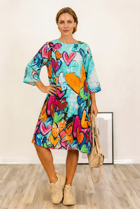 Rochie midi A-line din vascoza cu imprimeu inimi pe fond turcoaz