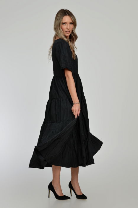 Rochie ampla, lunga, cu volane, A-line, taiata in talie, din tafta de vascoza, neagra cu irizatii maron [12]