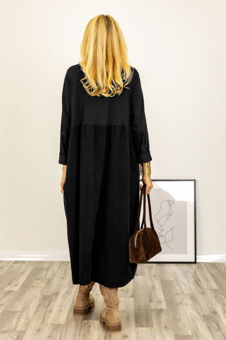 Rochie neagra cu taietura oblica si broderie, din catifea reiata si jerseu, oversize [3]