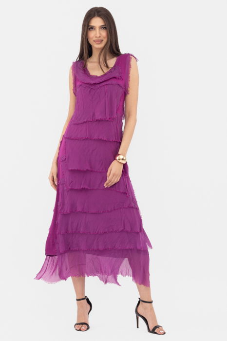 Rochie magenta din matase si vascoza cu  volane franjurate suprapuse, fara maneci