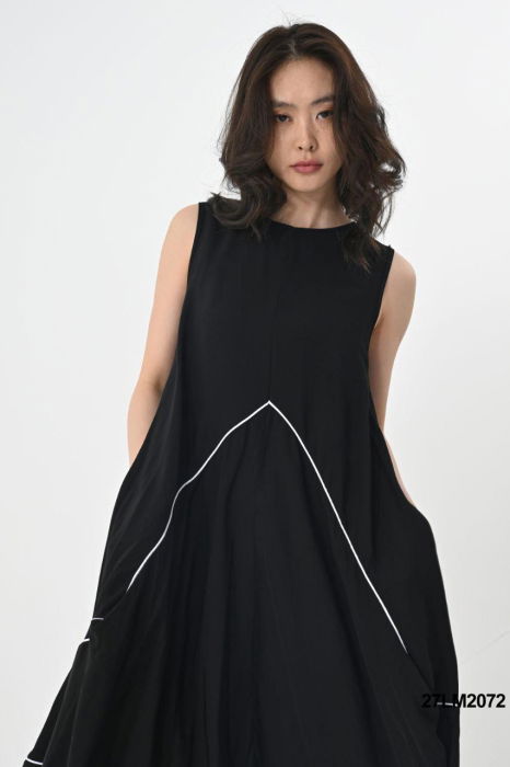 Rochie neagra in colturi cu detaliu alb [3]