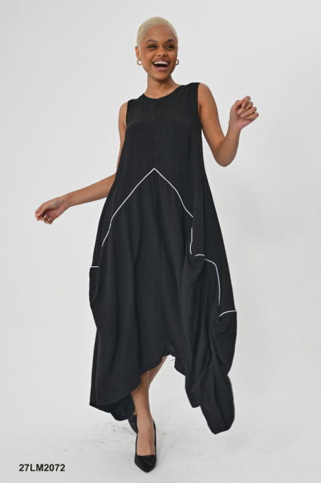 Rochie neagra in colturi cu detaliu alb [6]