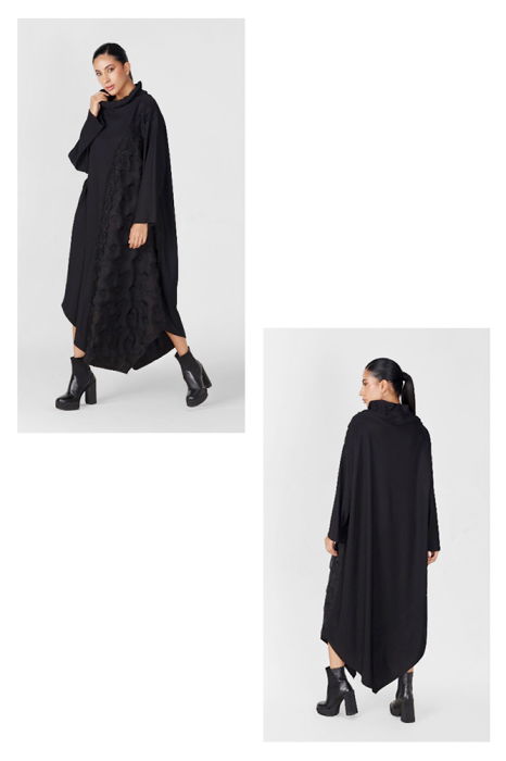 Rochie neagra in colturi cu insertie din voal si aplicatie oblica din dantela , oversize [2]