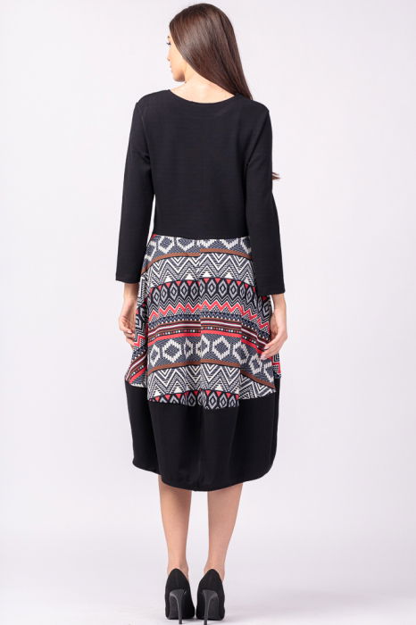 Rochie neagra, lalea, din jerseu, cu imprimeu geometric cu rosu [4]