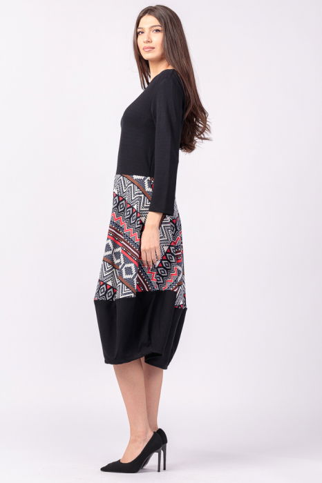 Rochie neagra, lalea, din jerseu, cu imprimeu geometric cu rosu [3]
