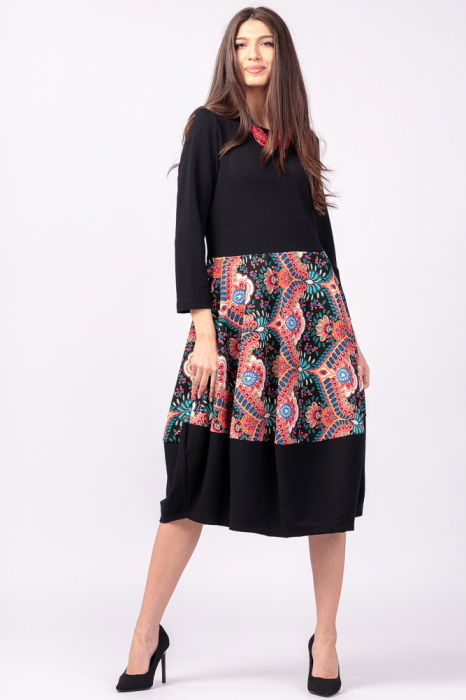 Rochie neagra, lalea, din jerseu cu imprimeu cu flori rosii [1]