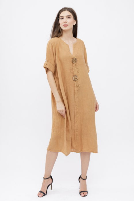 Rochie oversize din in, cu nasturi pe piept, camel