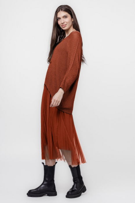 Rochie suprapusa cu puloveras cu maneca lunga si tulle plisat, caramizie [2]