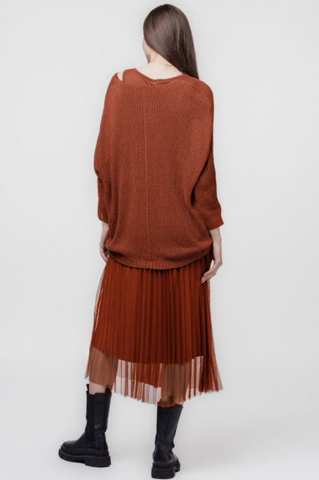 Rochie suprapusa cu puloveras cu maneca lunga si tulle plisat, caramizie [3]