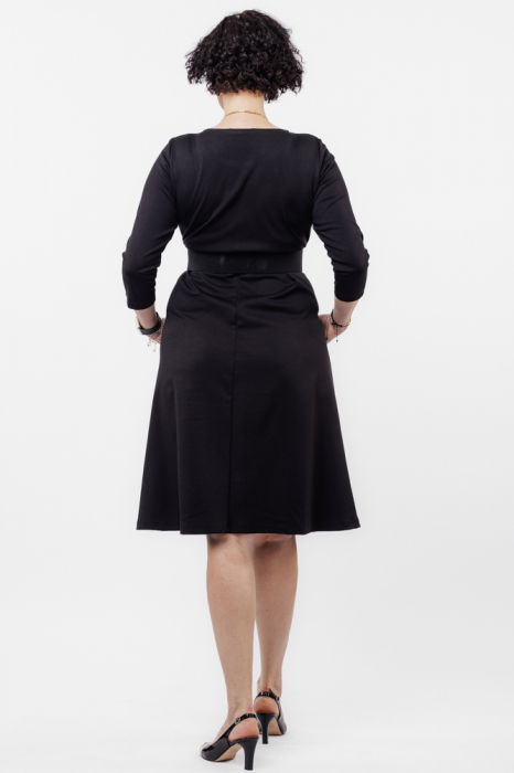 Rochie taiata in talie din jerseu de vascoza, neagra [3]