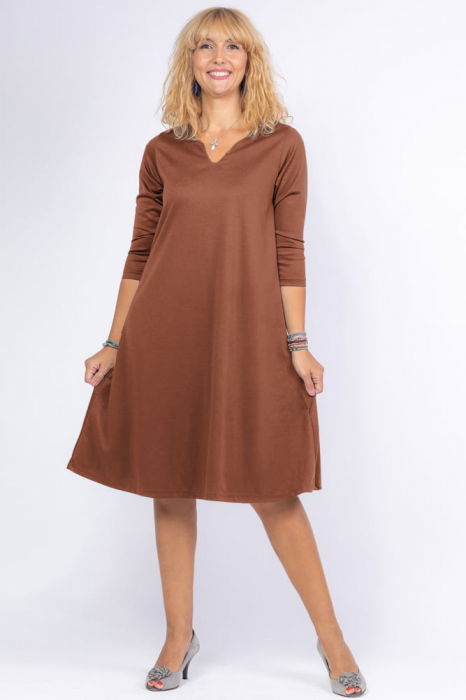 Rochie uni  maro ciocolata `A line` midi, cu decolteu traditional [3]