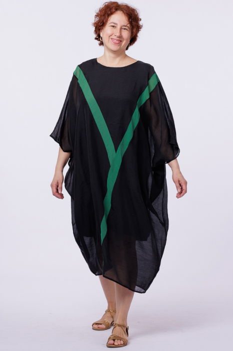 Rochie fluture, oversize, neagra, cu Y decorativ verde [2]