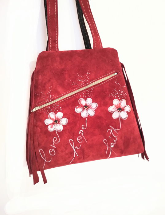 Rucsac Bordeaux handmade din piele naturala, cu mesaje si crizanteme [1]