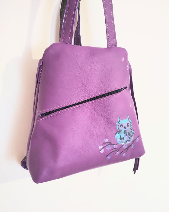 Rucsac handmade din piele naturala mov cu bufnita pictata [3]