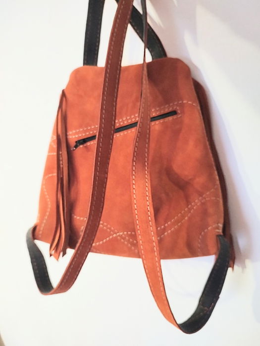 Rucsac handmade din piele naturala, cu bufnita pictata [2]