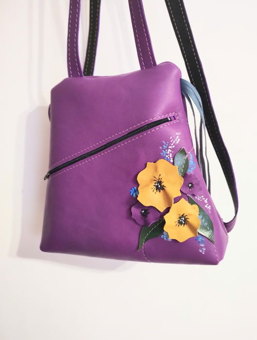 Rucsac mov din piele naturala , cu motiv floral,unicat [2]