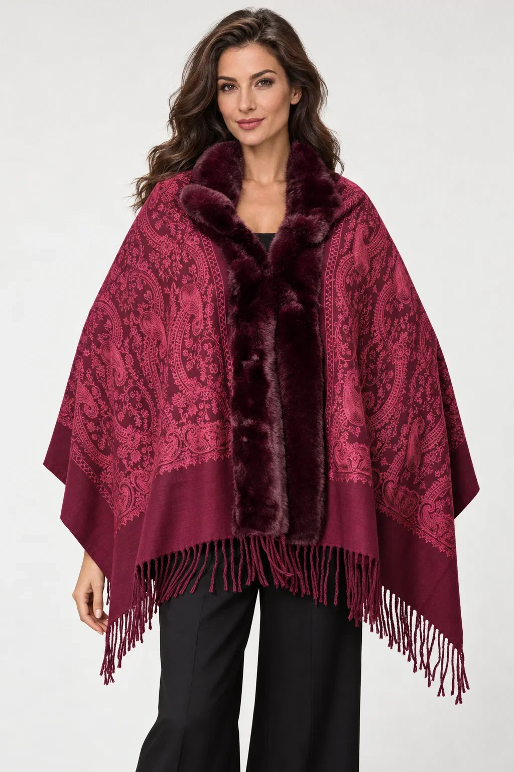 Sal elegant tip poncho cu broderie ton pe ton si bordura din blanita artificiala, bordo