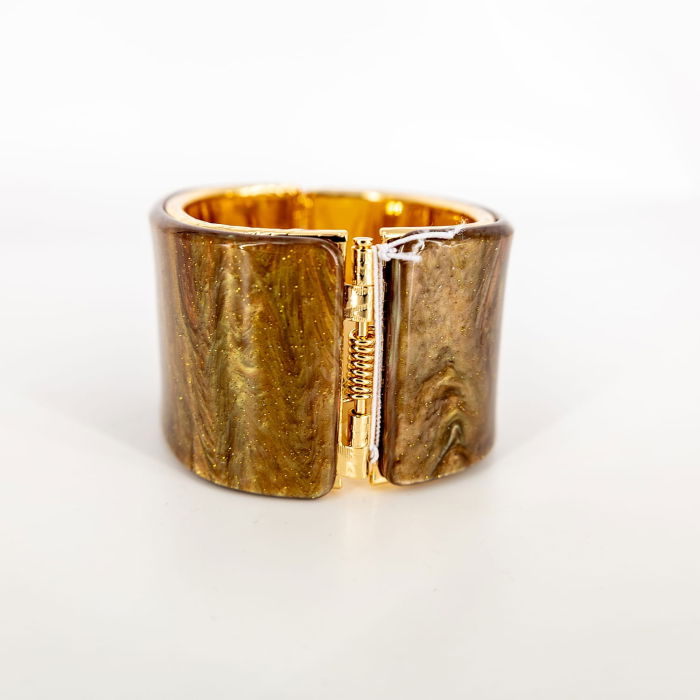 Brățară lată maro cu efect perlat – elegantă și versatilă [3]