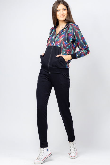 Trening dama bumbac doua piese, pantalon negru si hanorac cu albastru si corai [4]
