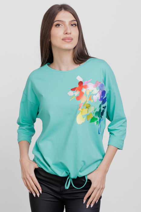 Tricou cu maneca 3/4 din tricot de bumbac cu snur la baza, turcoaz cu imprimeu floare stilizata [1]