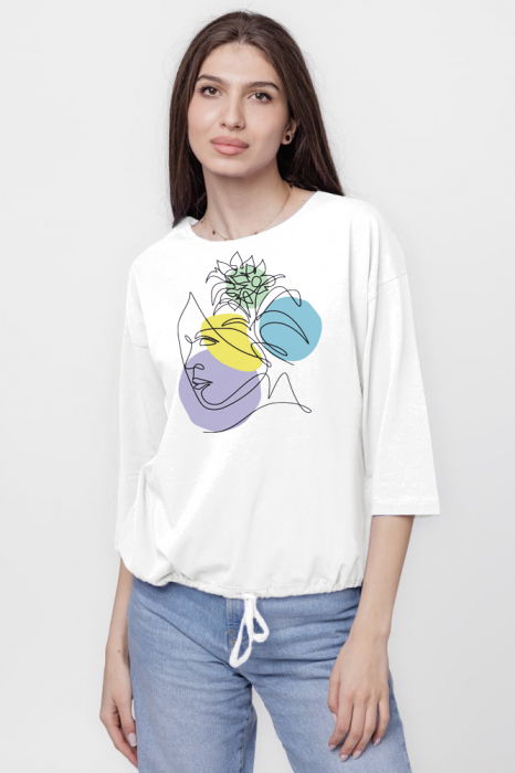 Tricou cu maneca 3/4 din tricot de bumbac cu snur la baza, alba cu imprimeu chip stilizat [1]