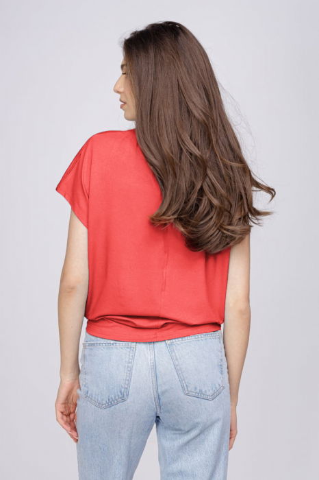 Tricou din vascoza cu snur la poale si imprimeu fluturi, corai [3]