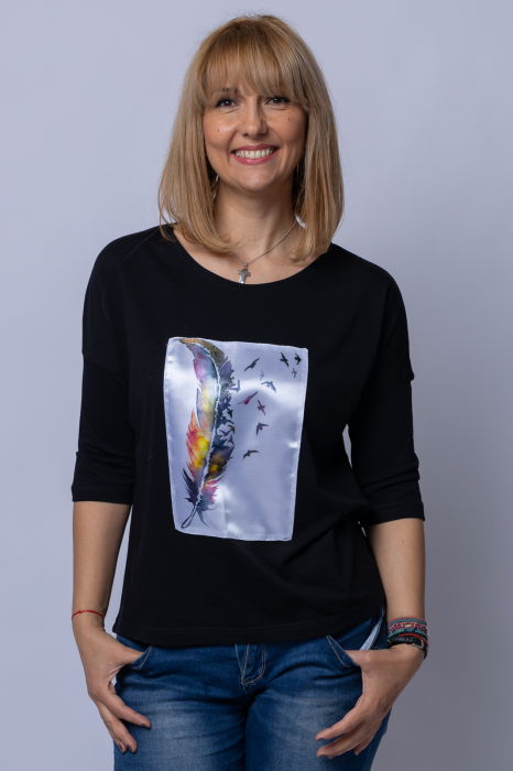 Tricou negru oversize cu maneca 3/4, cu panou de satin alb cu imprimeu frunza [1]