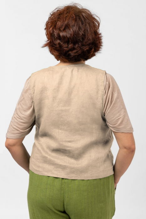 Vesta trendy din in cu colturi si nasturi de lemn, bej [3]