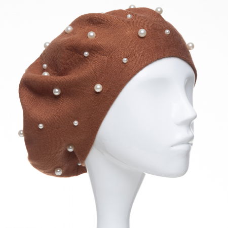 Berete - Bereta camel clasica, cu perle fine aplicate pe toata suprafata, din bumbac si lana