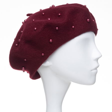 Berete - Bereta bordo, cu perle fine aplicate pe toata suprafata, din lana