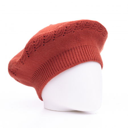 Bereta caramizie cu model tricotaj cu braduti, din lana [1]