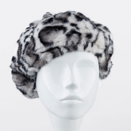 Bereta frantuzeasca din blanita si interior matlasat, animal print alb cu negru [1]