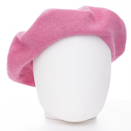 Imbracaminte noutati - Bereta frantuzeasca roz intens din stofa de lana