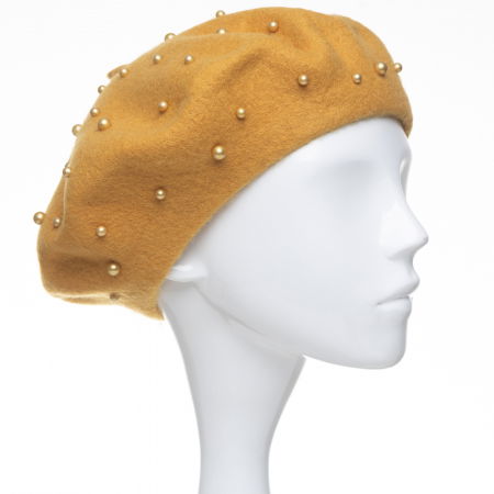 Berete - Bereta galben mustar, cu perle fine aplicate pe toata suprafata, din lana