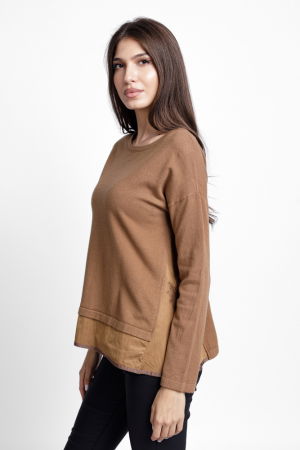 Pulover evazat cu angora, cu insertii laterale brodate, camel [1]