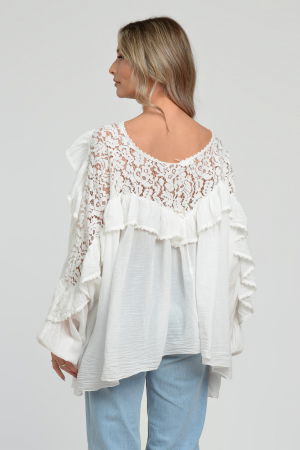 Bluza boho oversize din batist de bumbac, in colturi, cu volan si dantela, alba [11]